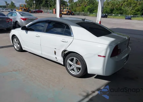 2009 Chevrolet Malibu Ls z USA, uszkodzony, nr VIN 1G1ZG57B094218221